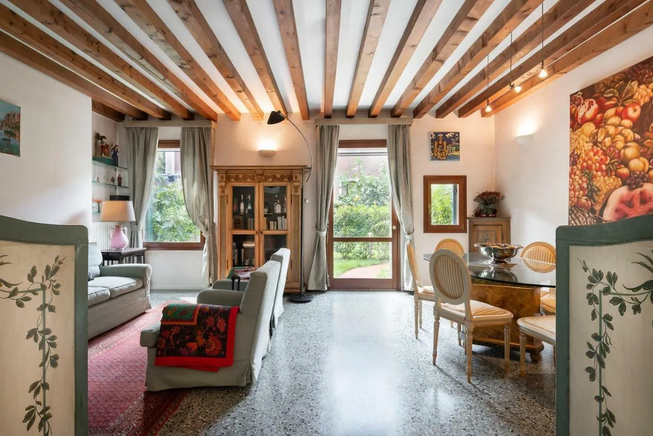 Garden Apartment Venice 0*,  Italy