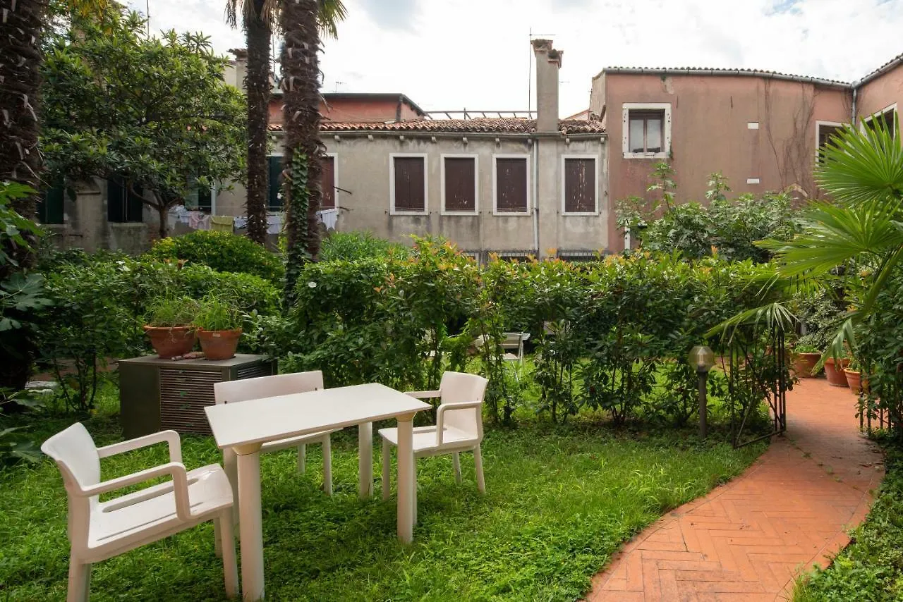 Garden Apartment Venice
