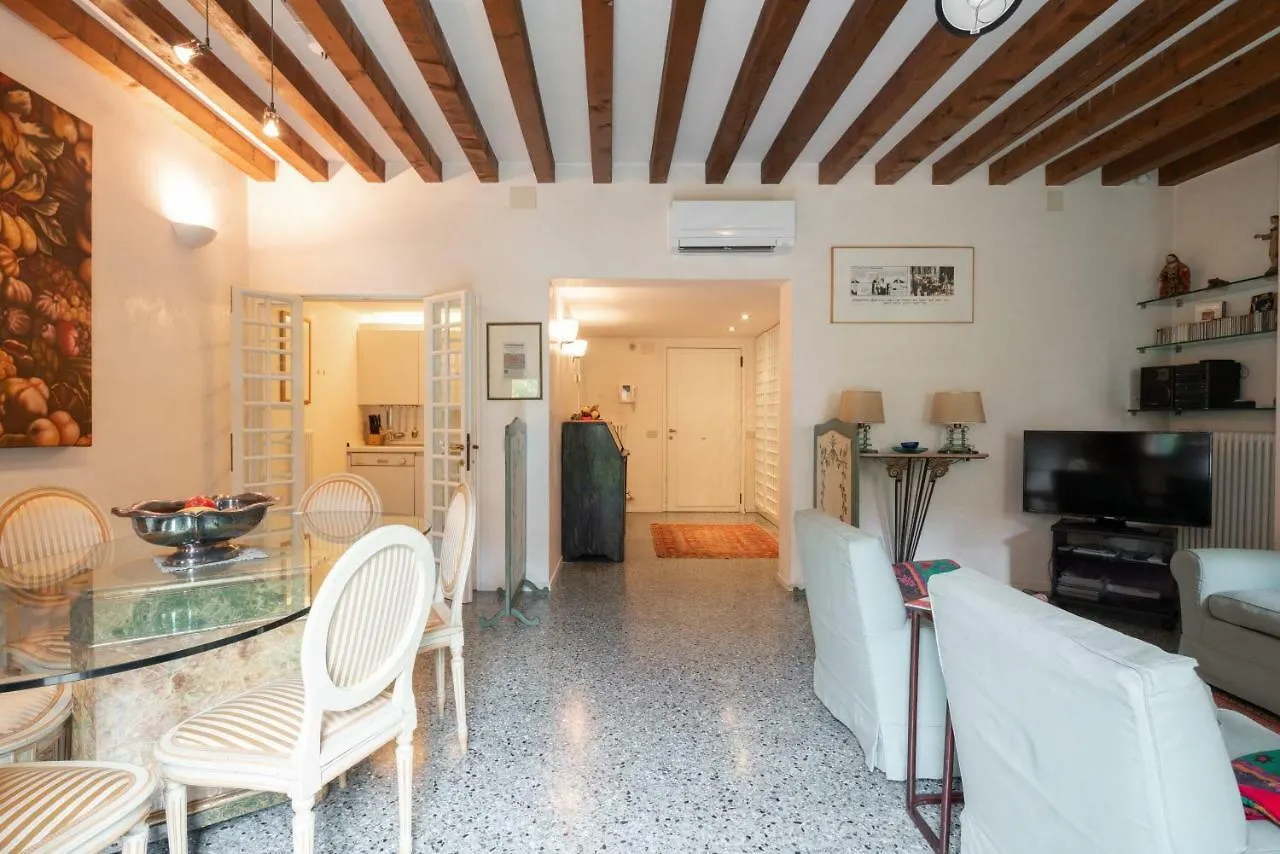 Garden Apartment Venice Italy