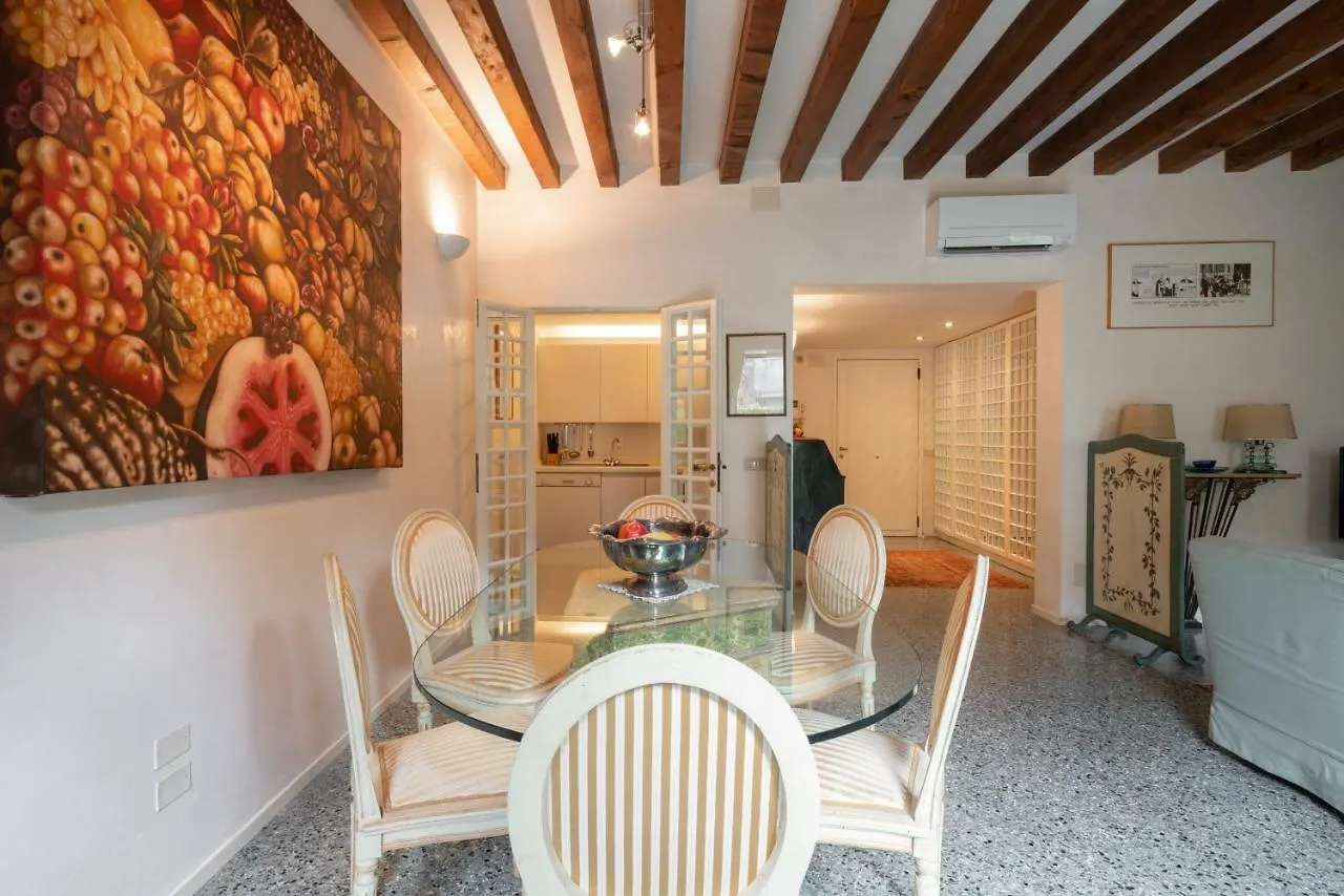 Garden Apartment Venice 0*,